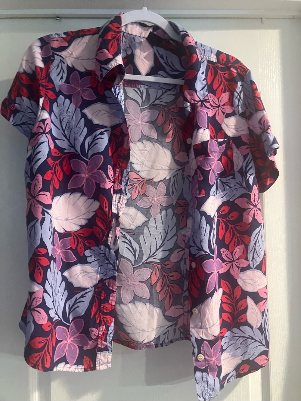 Basic Editions Navy Floral Short Sleeve Button Front Top